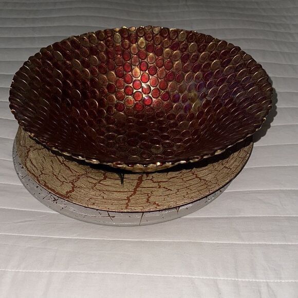 PIER 1 Red Water Colors and Gold Outer Blown Glass Pebbled Decorative Plate - Picture 4 of 4